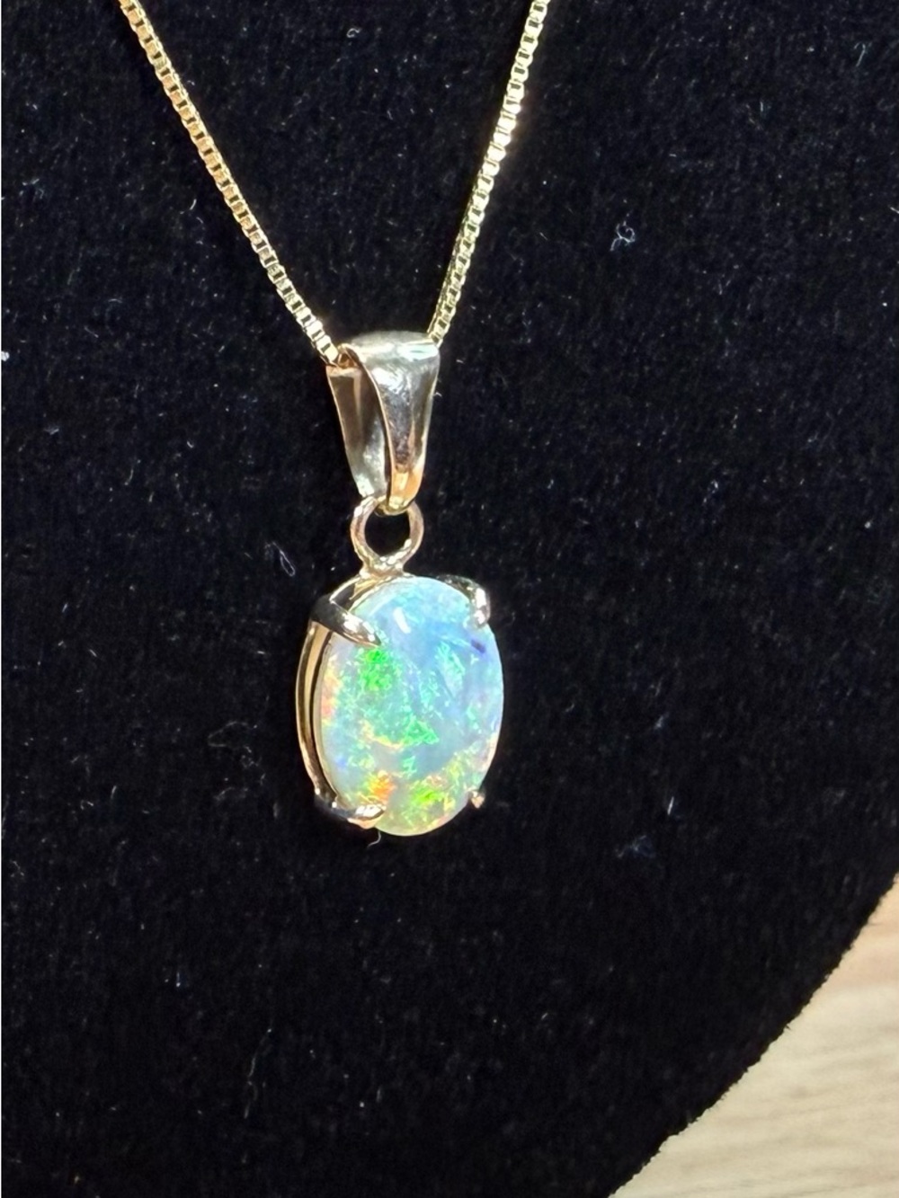 Gold Opal Pendant Necklace - Australian - Picture 9 of 15